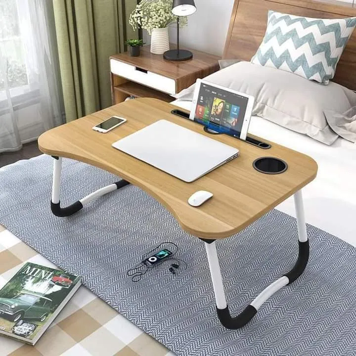 Foldable laptap table