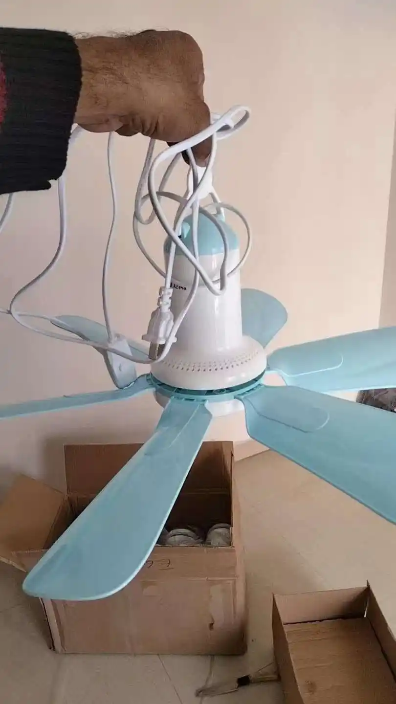 Mini portable ceiling fan 17”